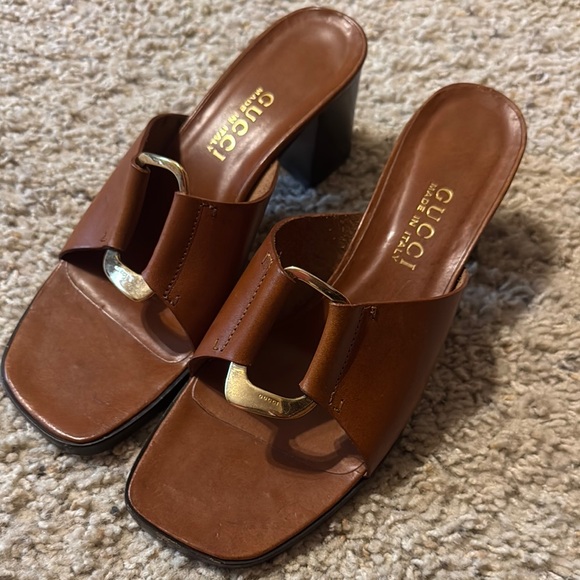 Gucci Women's Tan Leather Mules NWOT - Picture 1 of 3